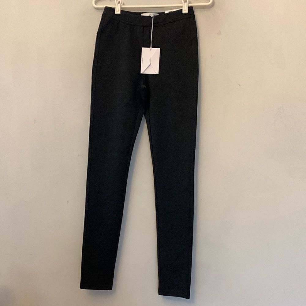 KanCan gray leggings Size XS NWT